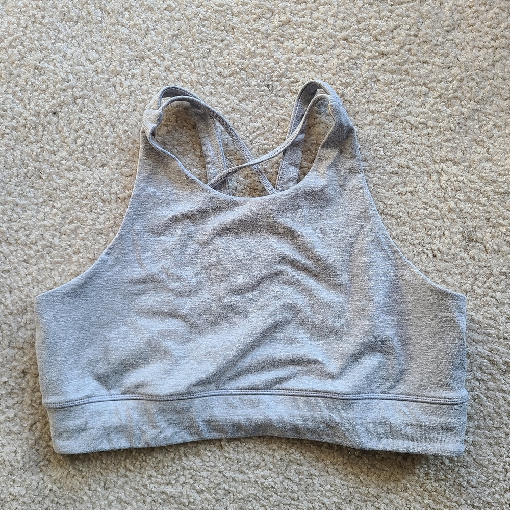 Vuori High Neck Sports Bra